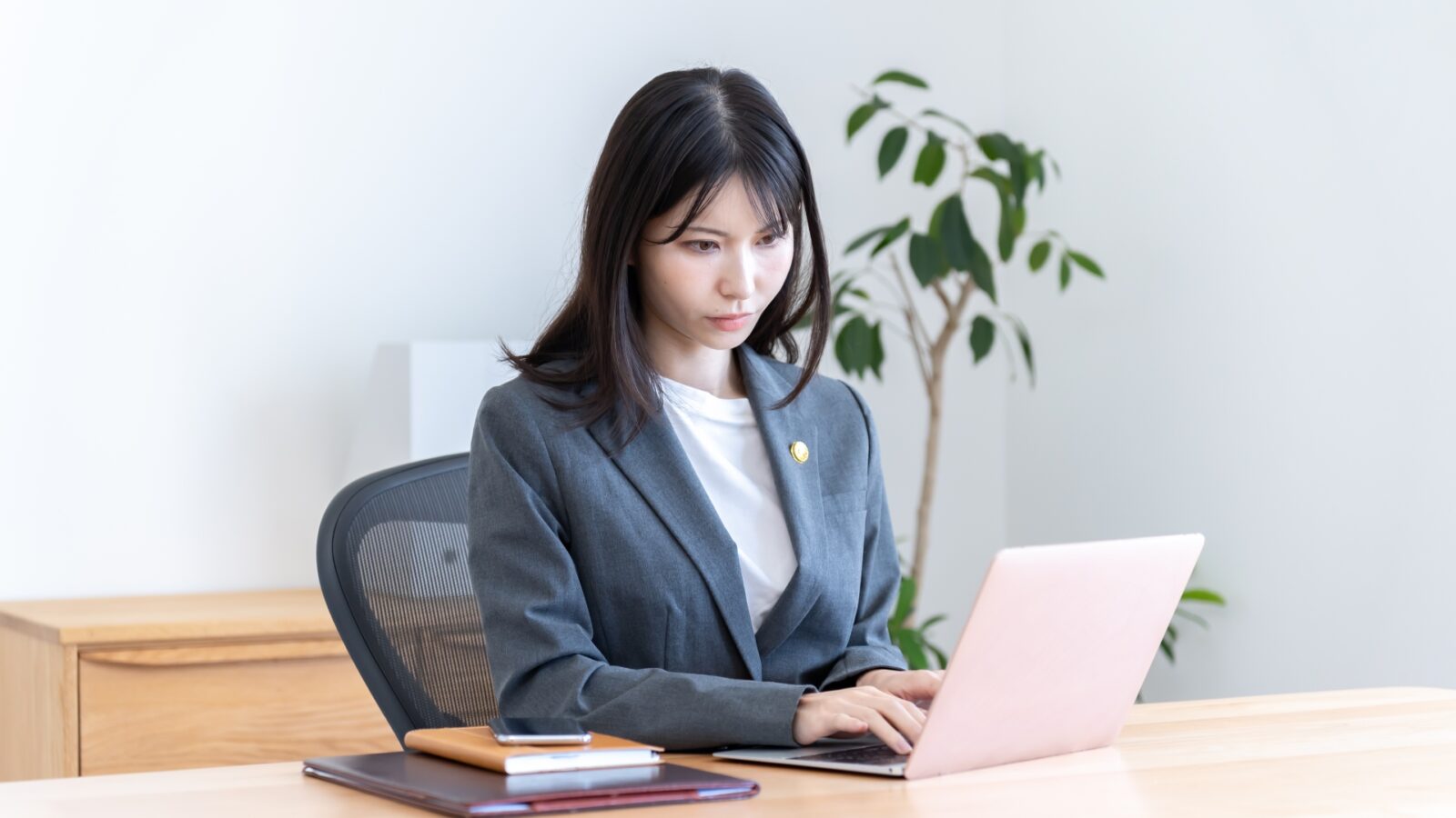 事務・管理の求人アイキャッチ画像