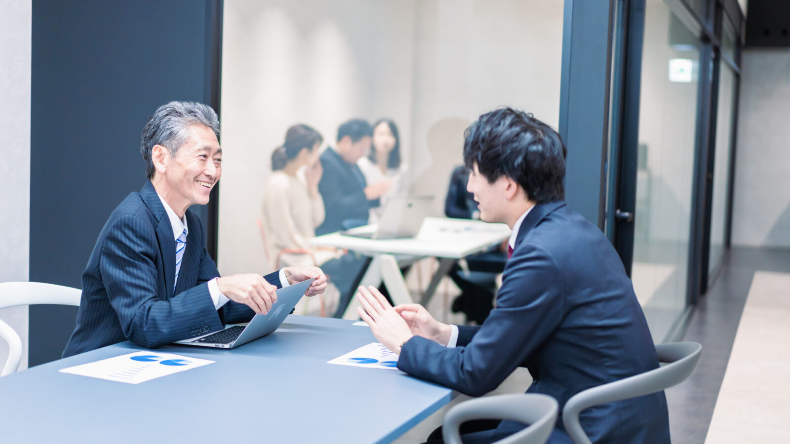マーケティングの求人アイキャッチ画像