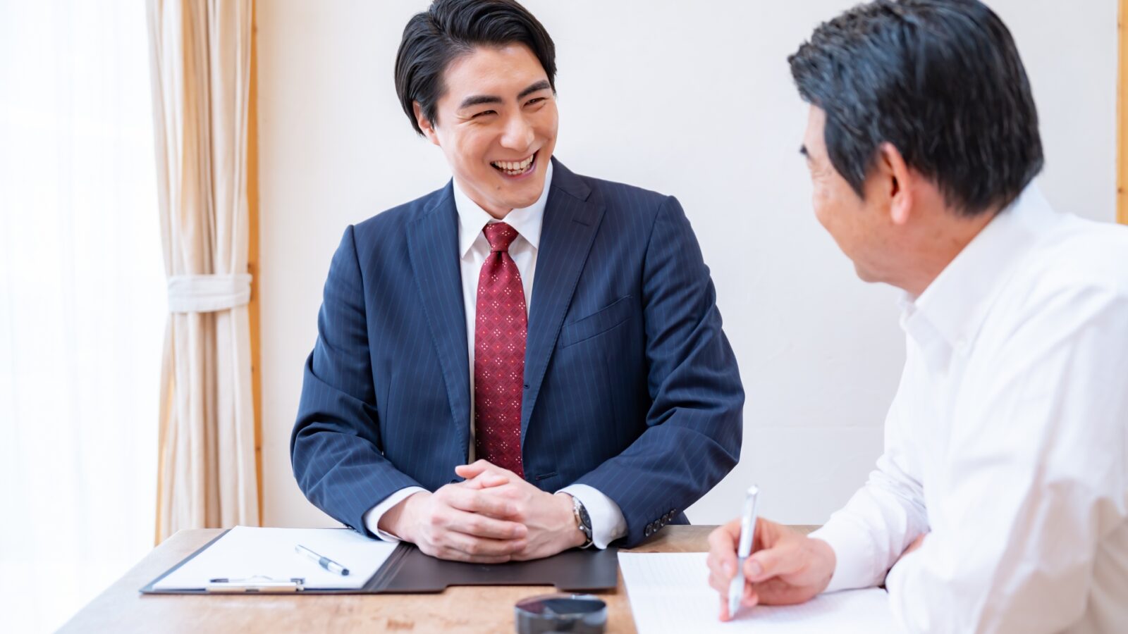 専門職（コンサルタント・士業・金融・不動産）の求人アイキャッチ画像